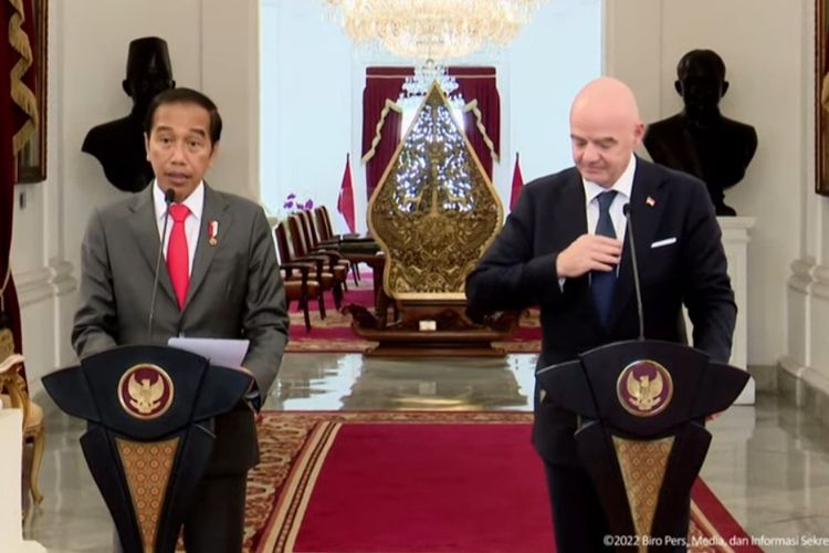 Jokowi Sambut Gianni Infantino, RI-FIFA Sepakat Mentransformasi Sepak Bola Tanah Air