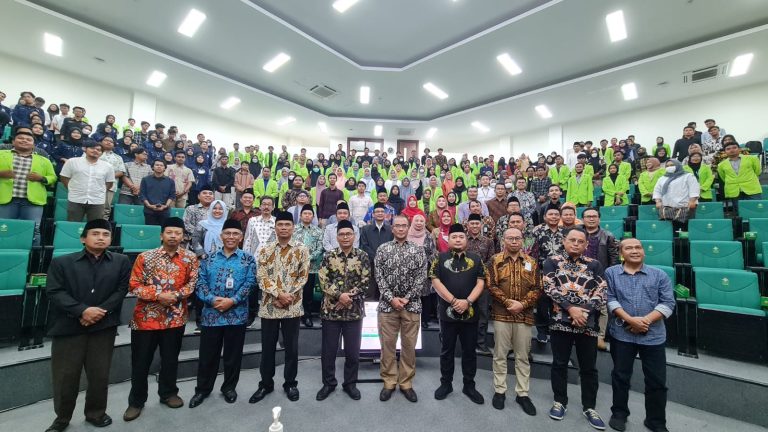 KPU RI dan UIN Walisongo Teken MoU Terkait Pendidikan Pemilih untuk Pemilu 2024