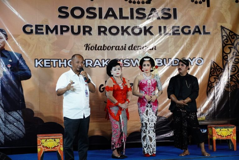Sosialisasi Gempur Rokok Ilegal Tampilkan Ketoprak, Henggar Berikan Apresiasi