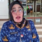 Hari Guru Nasional, Ganjar Sejahterakan 5.000 GTT dengan Gaji UMK