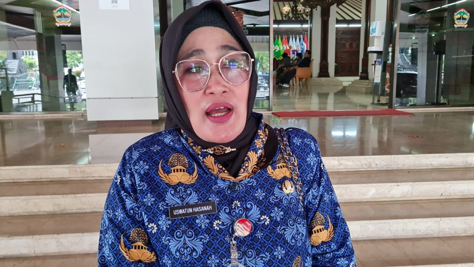 Hari Guru Nasional, Ganjar Sejahterakan 5.000 GTT dengan Gaji UMK