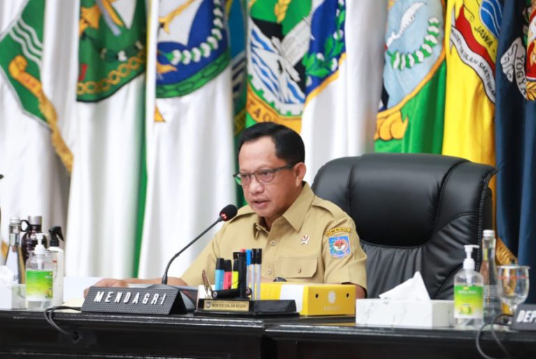 Mendagri Terbitkan SE, Berharap Seluruh Kepala Daerah Bantu Korban Bencana Gempa Cianjur