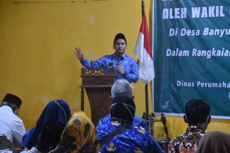 Miliki Banyak Peternakan, Gus Yasin Dorong Desa Banyusidi agar Mandiri Energi