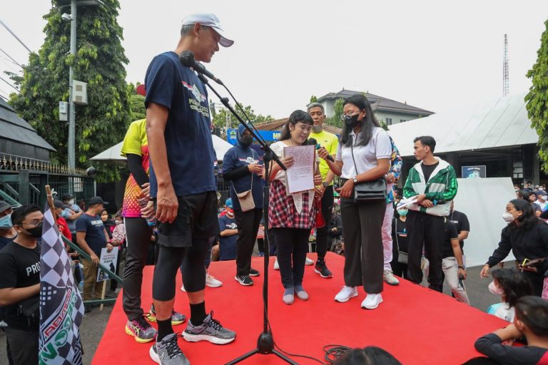 Di Hadapan Ganjar, Difabel Ini Bacakan Surat Cinta Antikekerasan Seksual