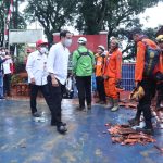 Tinjau Lokasi Gempa Cianjur, Mendikbudristek: Prioritaskan Keselamatan Warga Pendidikan