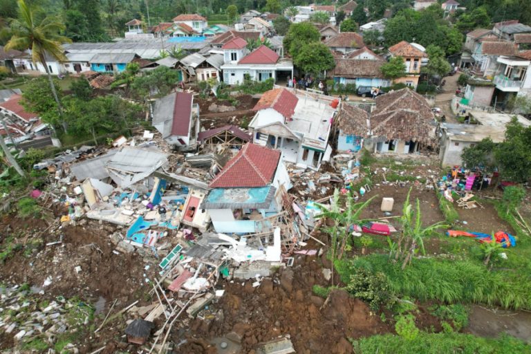Gempa Cianjur, 526 Bangunan Rusak, di Antaranya 363 Sekolah, 144 Tempat Ibadah dan 16 Perkantoran