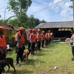 Baharkam Polri Bantu Unit K-9 Polda Jabar Terus Lakukan Pencarian Korban Gempa Cianjur