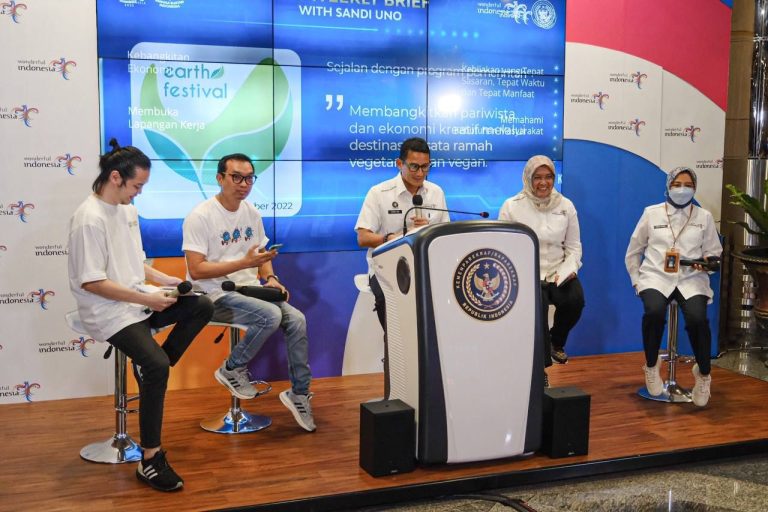 Menparekraf: Earth Festival 2022 Dorong Pengembangan Pariwisata Berkualitas dan Berkelanjutan