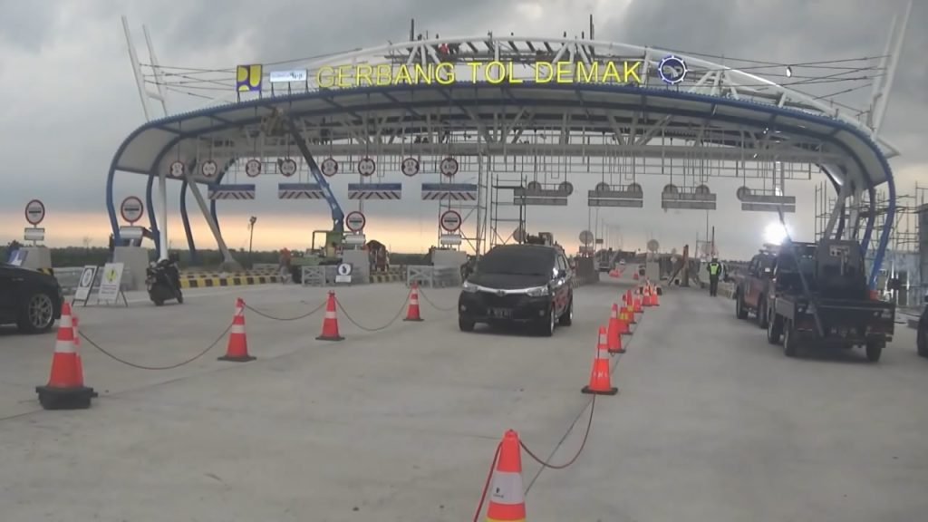 Pengerjaan Capai 99,7 Persen, Mulai 2 Desember 2022 Jalan Tol Semarang-Demak Seksi II Ditutup