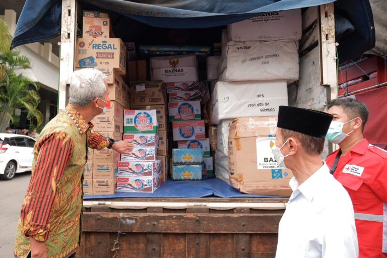 Kirim Bantuan Gempa Cianjur Rp 1,87 M, Ganjar: Relawan Harus Solid, Jangan Merepotkan