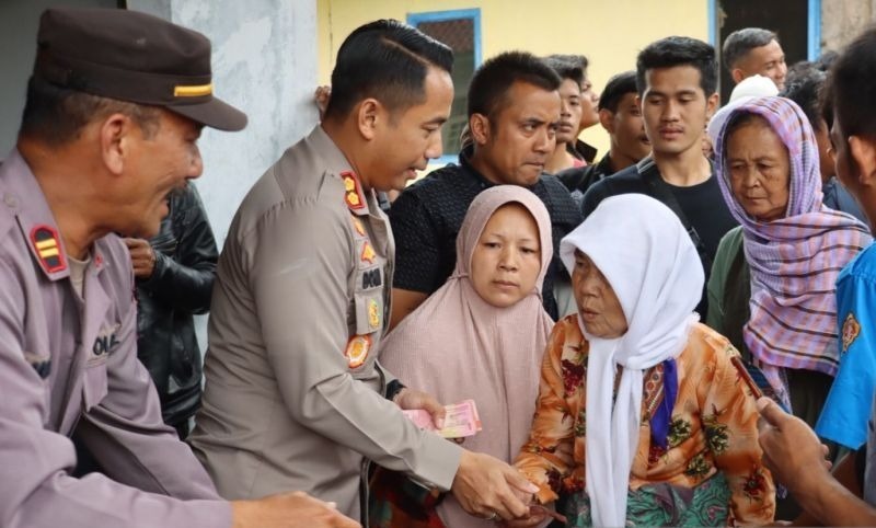 Kapolres Cianjur Minta Korban Gempa Harus Bersikap Toleran dalam Menerima Bantuan dari Berbagai Kalangan