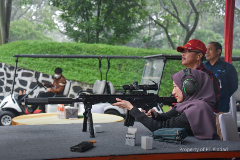 Delegasi Kemhan Brunei Darussalam Kunjungi PT Pindad