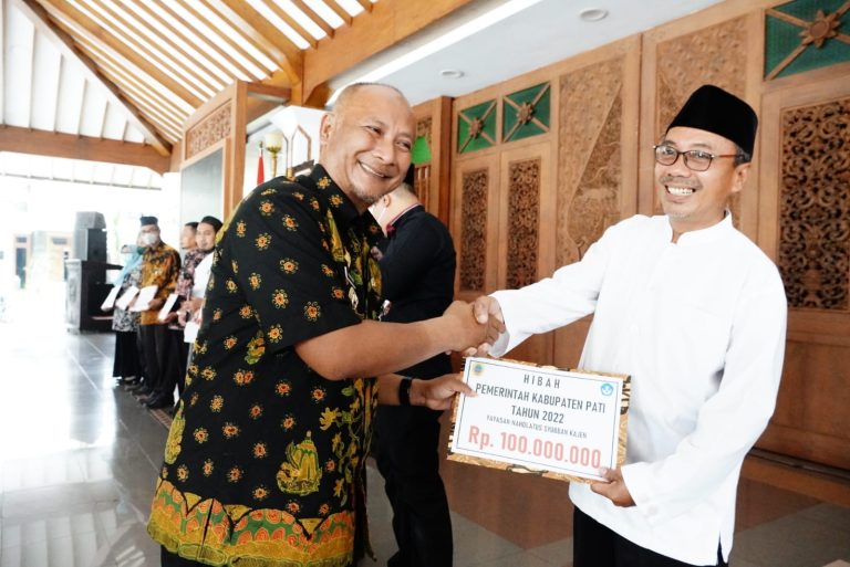Pemkab Pati Beri Bantuan Dana Hibah Kepada 33 Yayasan Sekolah Swasta