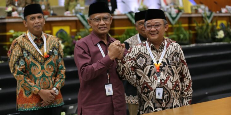 Sah, Ketua Umum dan Sekretaris Umum PP Muhammadiyah Masa Bakti 2022-2027 Ditetapkan