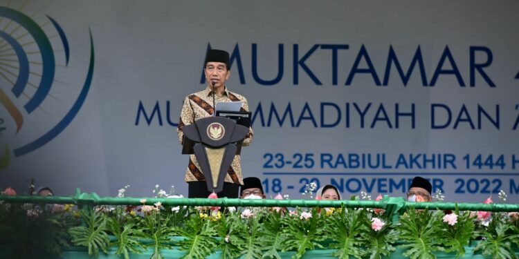 Hormati Muhammadiyah, Jokowi Tinggalkan KTT APEC untuk Hadir di Muktamar