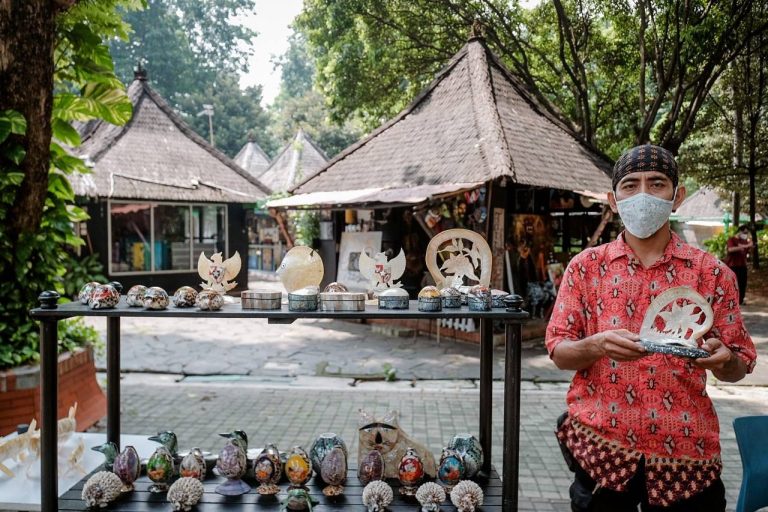 Menparekraf Minta Pengelola Destinasi Wisata Maksimalkan Peluang Libur Nataru