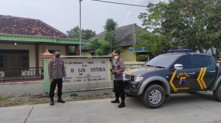 Cegah Pembalakan, Polsek Bogorejo Intensif Patroli Hutan