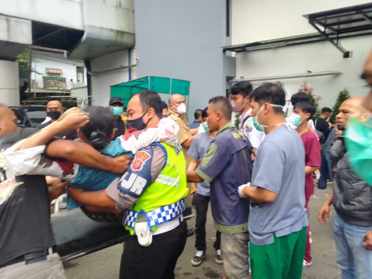 Polri Kerahkan Brimob Hingga Tim Trauma Healing Bantu Penanganan Gempa Cianjur