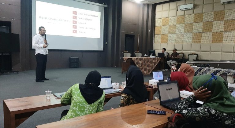 Jangan Sekadar Publikasikan Berita Seremoni Pemerintah
