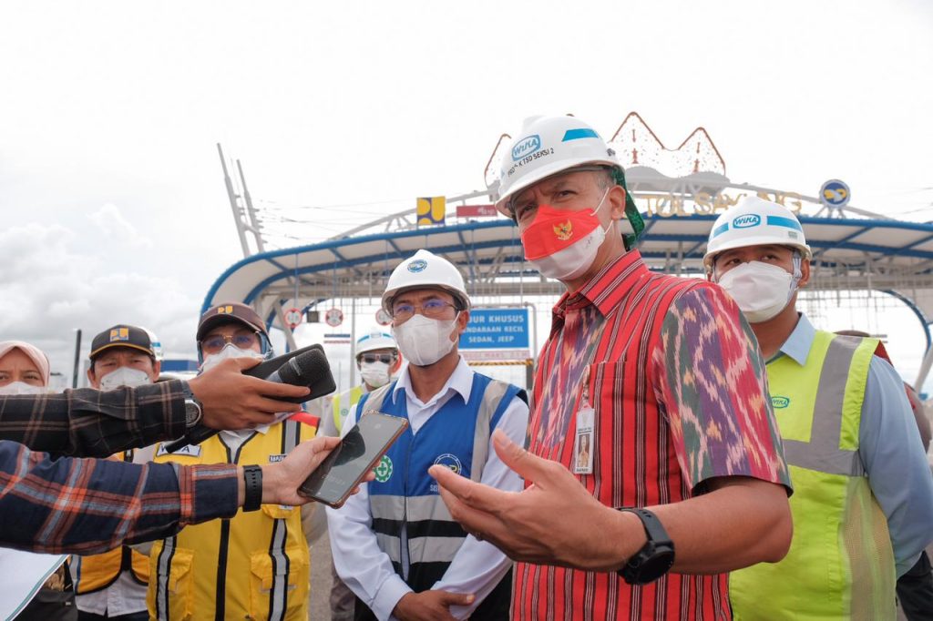 Stok Terbatas, Ganjar Buka Posko Pelayanan Pupuk Bersubsidi