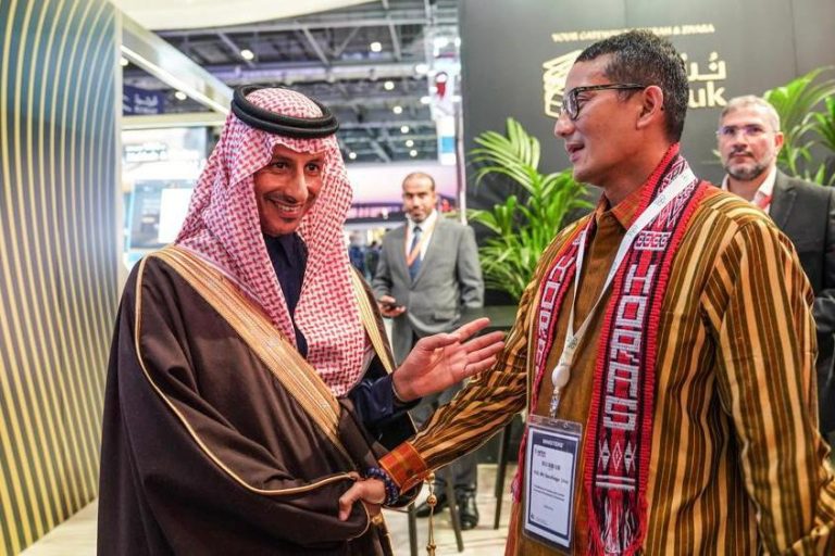 Bertemu Menteri Pariwisata Arab Saudi, Menparekraf Bahas Investasi Pariwisata dan Jemaah Umrah