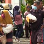 Jinakkan Inflasi, Pemkab Rembang Sebar 9.333 Paket Sembako Murah