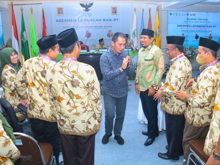 Bupati Dukung Visitasi Akreditasi IAIN Menjadi UIN Sunan Kudus
