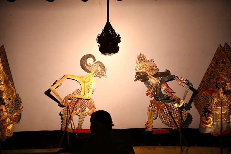 Semarakkan Hari Wayang Nasional, Pemkab Blora Gelar Pementasan Wayang Tiga Generasi