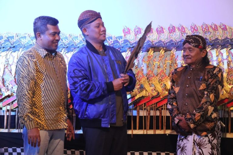 Sempat Terhenti Aakibat Covid-19, Kebumen Mulai Gelar Wayangan