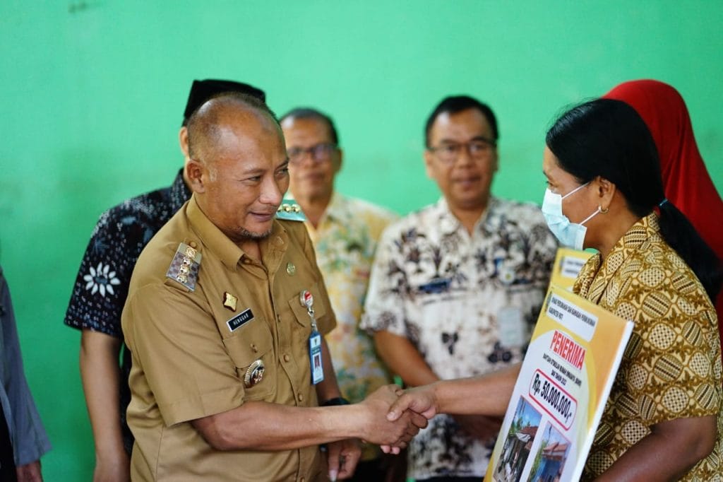 Sifatnya Stimulan, Lima Belas RTLH di Pati Terima BSRS