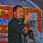 Warga Kudus Sumringah Sosialisasi DBHCHT Tampilkan Pementasan Wayang