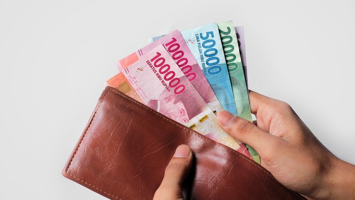 Upah Minimum Naik Maksimal 10 Persen pada 2023 Mendatang