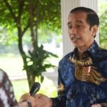Kunjungi Petani Tebu, Jokowi Pantau Penanaman Tebu Varietas Baru