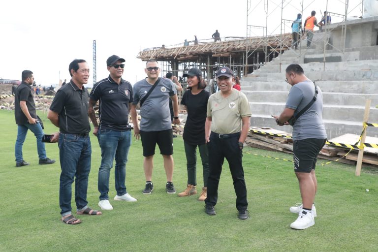 Menpora Amali Puji Kualitas Lapangan TCBU yang Dipakai TC Timnas Senior