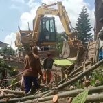 DPUPR Blora Melakukan Penanganan Darurat Longsoran Sungai Lusi di Kelurahan Mlangsen