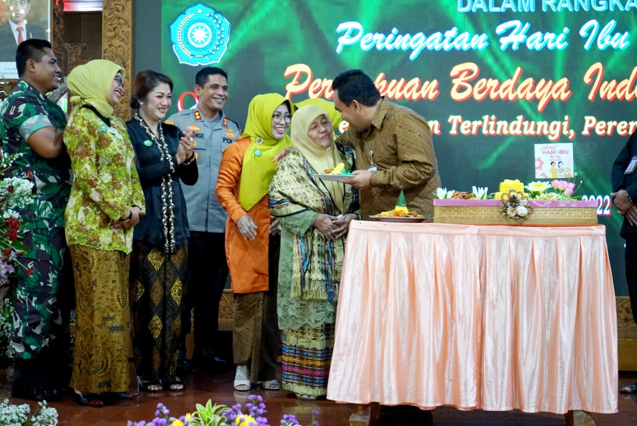 Launching Gerakan Ibu Hamil Sehat Warnai Peringatan Hari Ibu ke -94