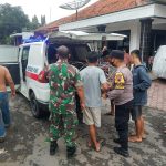 Polsek Pati Evakuasi Jenazah, yang Ditemukan Meninggal di Kamar Kos