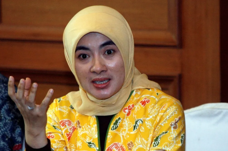 Forbes Kembali Pilih Nicke Widyawati dalam Daftar 100 Wanita Berpengaruh di Dunia