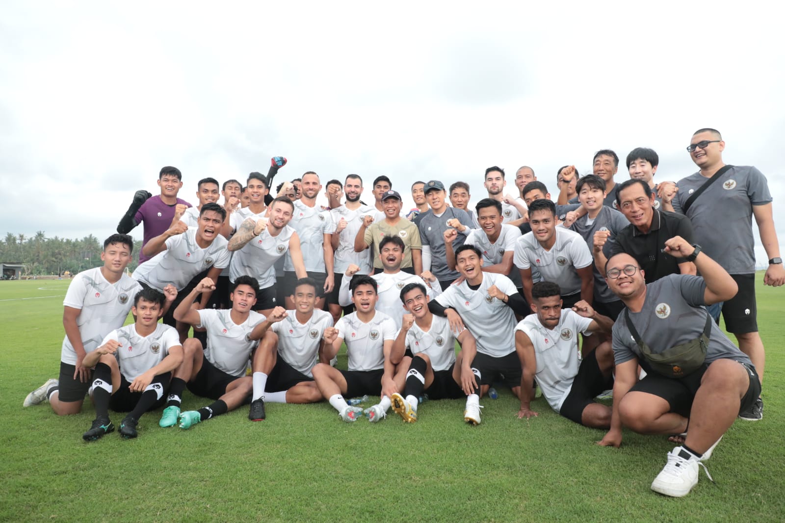 Tinjau Latihan Timnas di Bali, Menpora Minta Shin Tae-yong Tularkan Semangat Korsel di Piala Dunia 2022