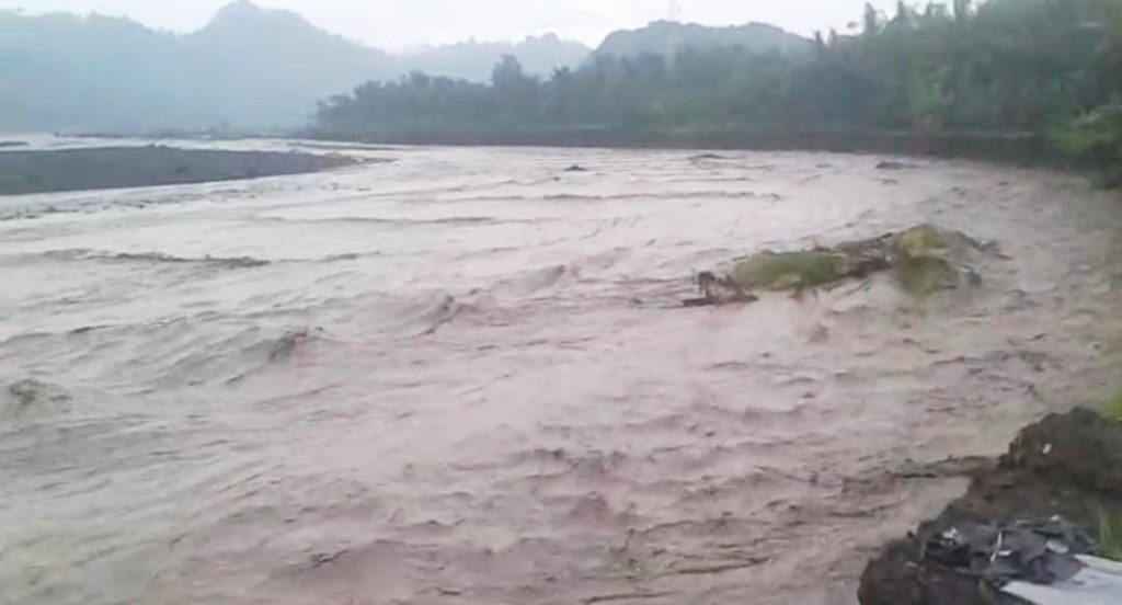 Masyarakat Diminta Waspadai Lahar Dingin Pasca Erupsi Gunung Semeru