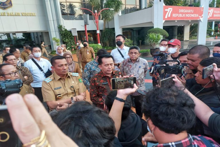 Pertemuan Bupati Meranti di Kemendagri dengan Beberapa Kementerian Capai Titik Temu