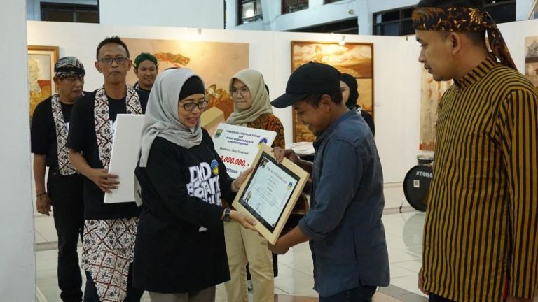 Mulai Menggeliat, Seniman Batang Diberi Dana Hibah