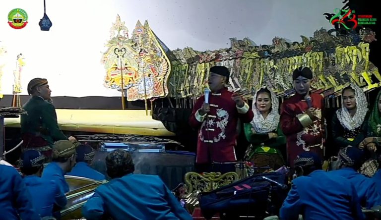 Kisah Semar Mbangun Kayangan, Edukasi Warga Nglengkir Cegah Peredaran Rokok Ilegal