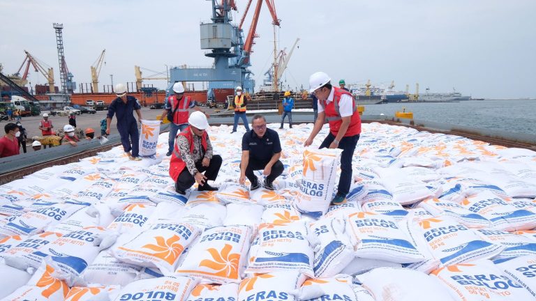 Bulog Pastikan Masuknya Beras Impor Tetap Menjamin Stabilitas Harga
