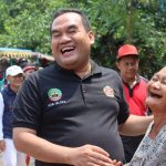 Warga Desa Gondel Berkeluh Kesah Kepada Bupati Tentang Rusaknya Infrastruktur Jalan