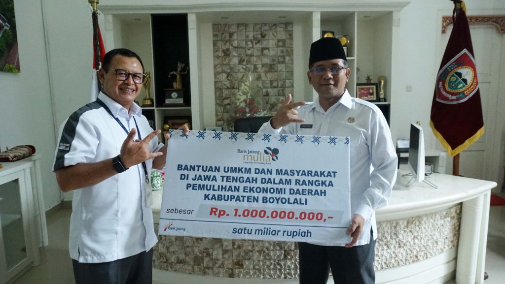 Pemulihann Pasca Covid-19, Bank Jateng Salurkan CSR Rp 1 M ke Pemkab Boyolali
