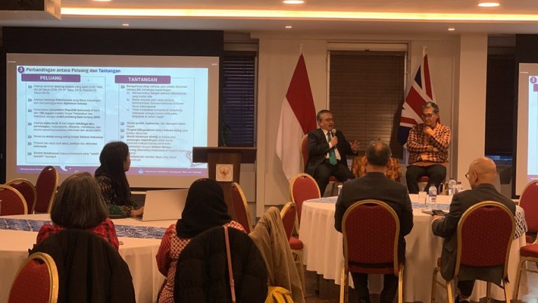 Kolaborasi Kemendikbudristek-Lembaga di Luar Negeri Budayakan Penggunaan Bahasa Indonesia  
