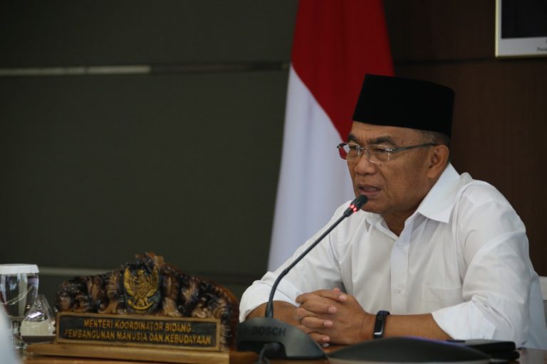 Warga di 9 Desa Akan Direlokasi, Pemerintah Percepat Pencairan Dana Stimulan Perbaikan Rumah