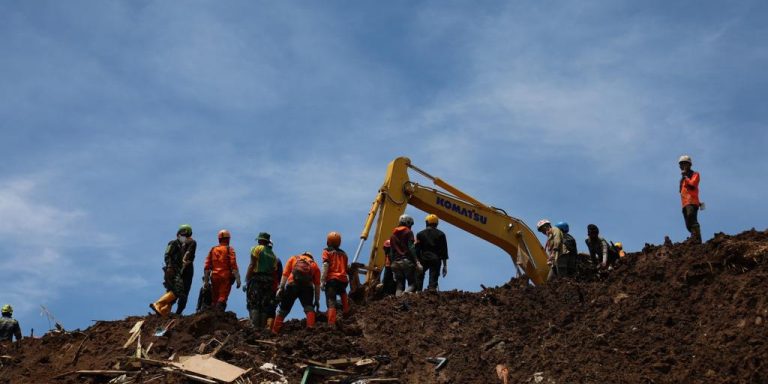 Masih 12 Orang Dinyatakan Hilang, Pencarian Korban Diperpanjang Tiga Hari Lagi