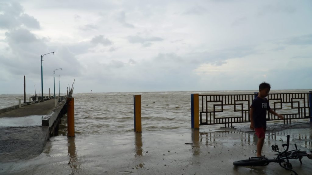 Cuaca Ekstrem dengan Gelombang Tinggi, Nelayan Diimbau Tak Melaut